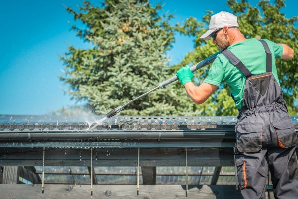 West Des Moines Gutter Cleaning